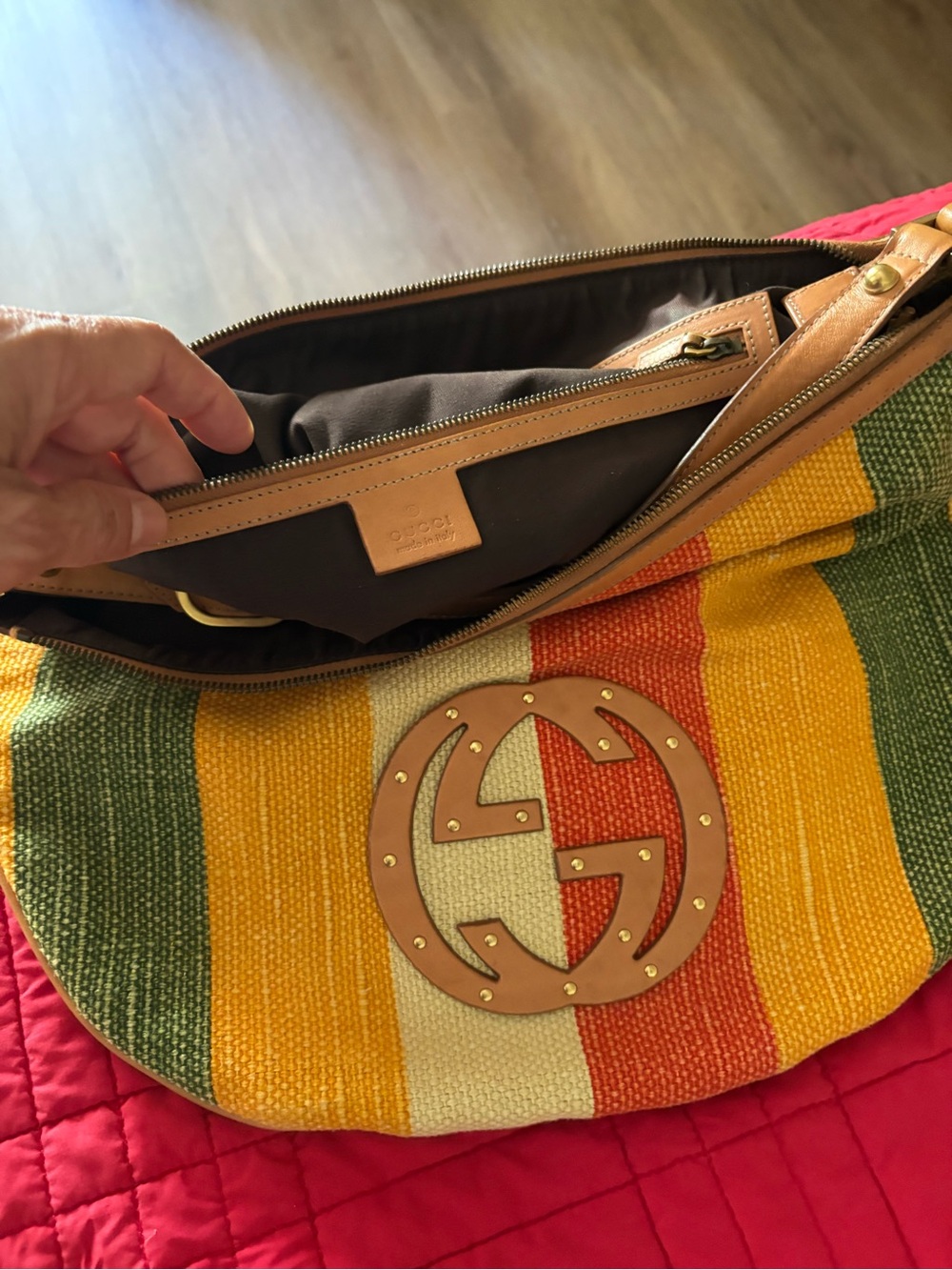Striped Multicolor Canvas Vintage Shoulder Bag with Logo Accent - Picture 3 of 11